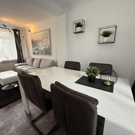 Fachwerkhaus Mit 2 Getrennten Schlafzimmern, Wohnzimmer Und Kueche 뷔케부르크 외부 사진