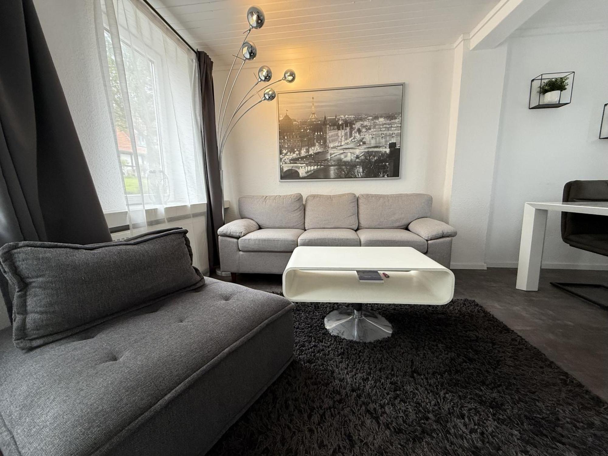 Fachwerkhaus Mit 2 Getrennten Schlafzimmern, Wohnzimmer Und Kueche 뷔케부르크 외부 사진
