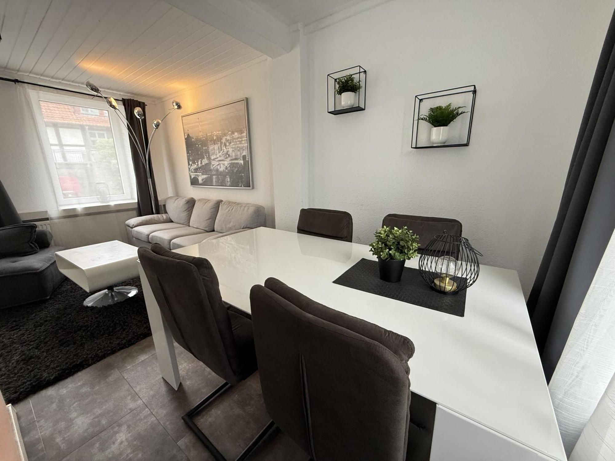 Fachwerkhaus Mit 2 Getrennten Schlafzimmern, Wohnzimmer Und Kueche 뷔케부르크 외부 사진